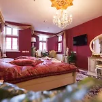 Hotel & Cafe Schachtenburg
