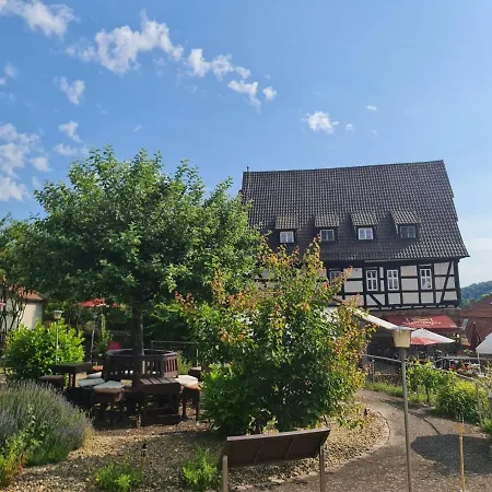 ホテル & Cafe Schachtenburg