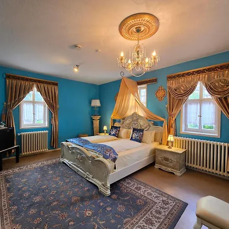 Hotel&café Schachtenburg 3*