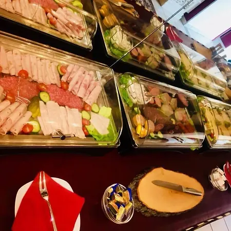 & Cafe Schachtenburg 3* シュリッツ