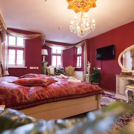 Hotel & Cafe Schachtenburg