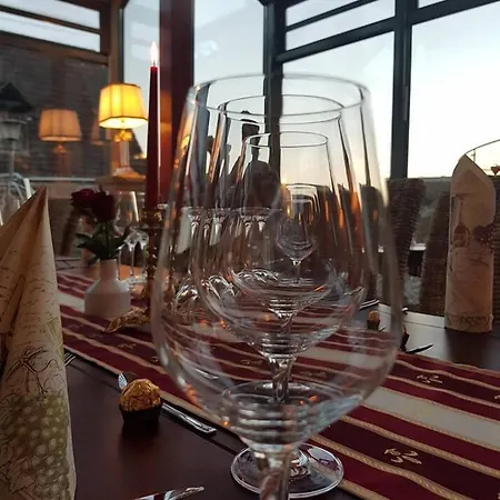 Hotel & Cafe Schachtenburg 3*