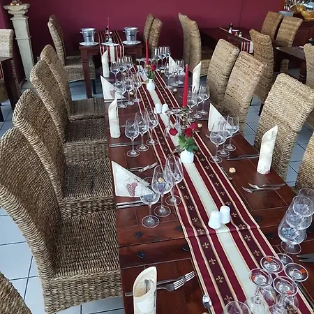 & Cafe Schachtenburg Hotel