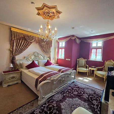 Hotel & Cafe Schachtenburg