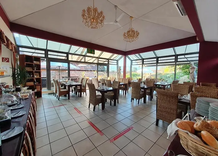 Szálloda & Cafe Schachtenburg