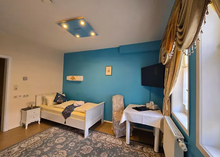 Szálloda & Cafe Schachtenburg Schlitz