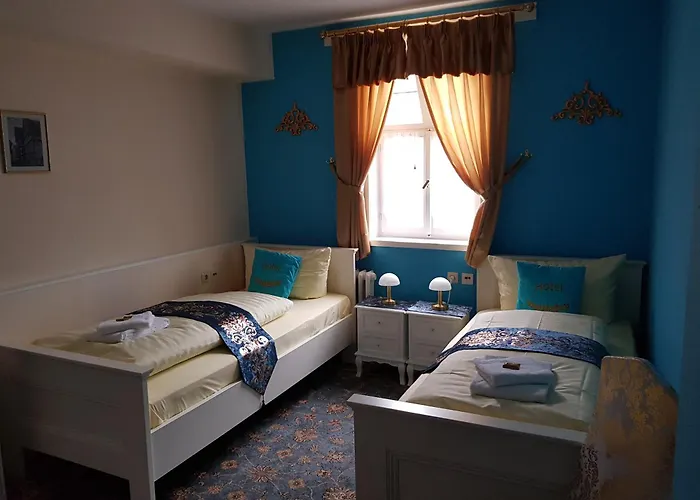 Szálloda & Cafe Schachtenburg 3*