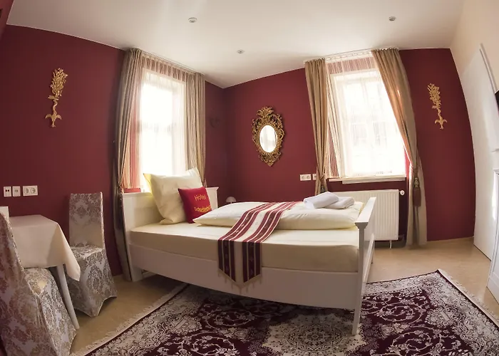 Szálloda & Cafe Schachtenburg