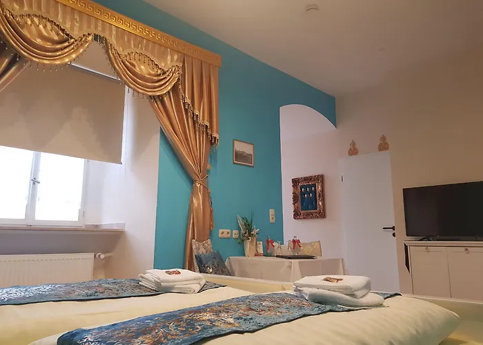 Szálloda & Cafe Schachtenburg