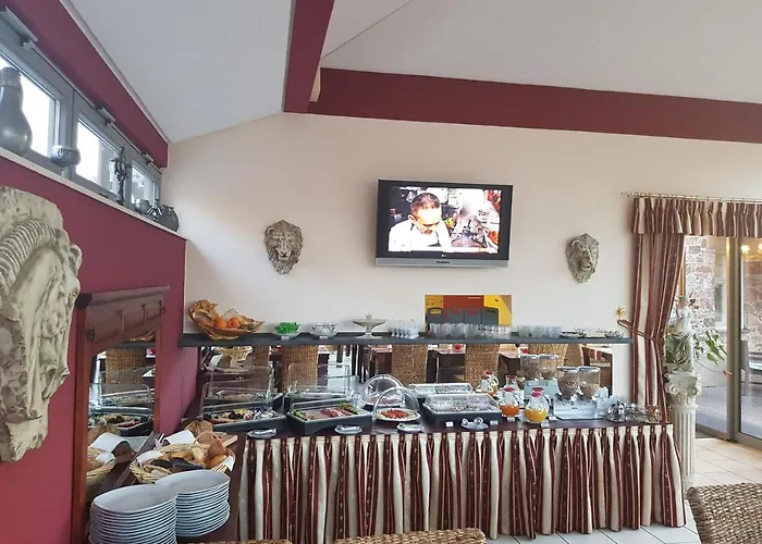 Szálloda & Cafe Schachtenburg